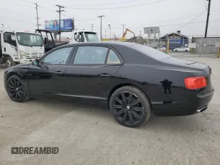 2014 Bentley Flying Spur with VIN SCBEC9ZA4EC094924, listed as a Copart auction lot 75667284 with 31,529 mi miles and Clean Title. Bid and sale history available at DreamBid. Image 2.