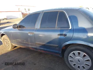 2009 Ford Police Interceptor с VIN 2FAHP71V09X100704, выставлен на аукционе IAAI как лот 41872833 с пробегом Не указан миль и . История ставок и продаж доступна на DreamBid. Изображение 13.