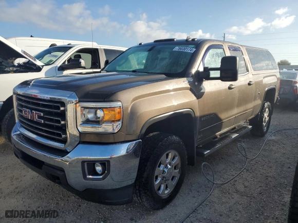 2015 GMC Sierra 2500HD SLE with VIN 1GT22YEGXFZ100621, listed as a Copart auction lot 78030174 with 107,361 mi miles and Salvage Title. Bid and sale history available at carsss.com. Image 1.