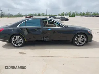 2018 Mercedes-Benz S 560 z VIN WDDUG8DB0JA389005, wystawiony jako IAAI lot #41939490 z przebiegiem 30 611 mil mil oraz . Historia ofert i sprzedaży dostępna na DreamBid. Obrazek 13.