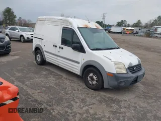 2010 Ford Transit Connect XL z VIN NM0LS7AN4AT016855, wystawiony jako IAAI lot #41872785 z przebiegiem 153 901 mil mil oraz . Historia ofert i sprzedaży dostępna na DreamBid. Obrazek 1.