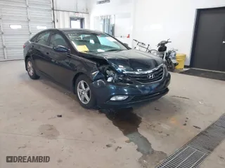 2013 Hyundai Sonata GLS PZEV with VIN 5NPEB4AC4DH742748, listed as a IAAI auction lot 41700447 with 213,468 mi miles. Bid and sale history available at carsss.com. Image 1.