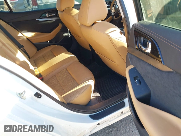 2016 Nissan Maxima SV with VIN 1N4AA6AP9GC377182, listed as a IAAI auction lot 42054766 with 50,433 mi miles and . Bid and sale history available at DreamBid. Image 8.