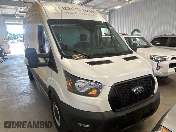 2023 Ford Transit Cargo z VIN 1FTBR1X85PKA75596, wystawiony jako IAAI lot #42742859 z przebiegiem 45 875 mil mil oraz . Historia ofert i sprzedaży dostępna na DreamBid. Obrazek 5.