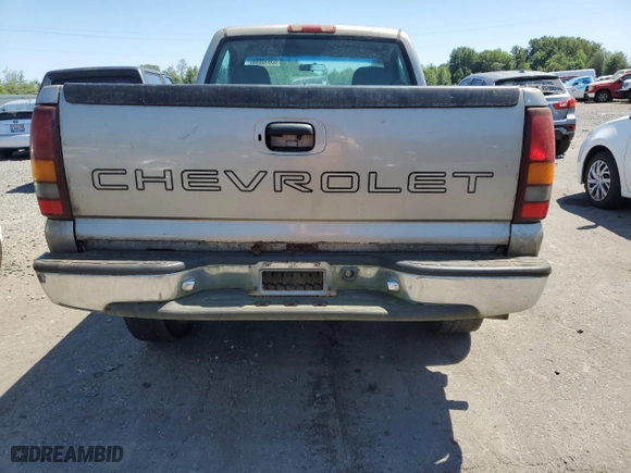 2000 Chevrolet Silverado 1500 with VIN 1GCEK14W5YZ305361, listed as a Copart auction lot 63910894 with 0 mi miles and Salvage Title. Bid and sale history available at carsss.com. Image 6.