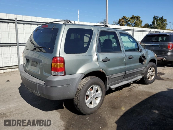 2006 Ford Escape XLT with VIN 1FMYU03Z16KB00067, listed as a Copart auction lot 75921424 with 0 mi miles and Salvage Title. Bid and sale history available at carsss.com. Image 3.
