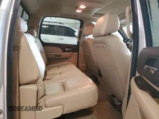 2013 GMC Sierra 1500 Denali z VIN 3GTP2XE25DG236818, wystawiony jako Copart lot #46069095 z przebiegiem 156 354 mil mil oraz Szkoda całkowita • Salvage title. Historia ofert i sprzedaży dostępna na DreamBid. Obrazek 10.