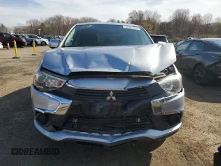 2017 Mitsubishi Outlander ES z VIN JA4AR3AU9HZ007138, wystawiony jako Copart lot #53781645 z przebiegiem 108 822 mil mil oraz Szkoda całkowita • Salvage title. Historia ofert i sprzedaży dostępna na DreamBid. Obrazek 5.