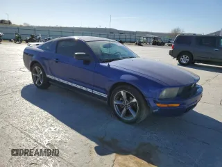 2005 Ford Mustang Deluxe with VIN 1ZVFT80N455129183, listed as a Copart auction lot 48500905 with 162,440 mi miles and Salvage Title. Bid and sale history available at carsss.com. Image 4.