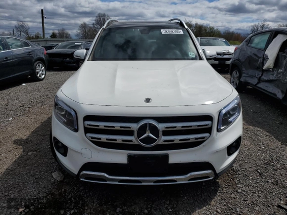 2021 Mercedes-Benz GLB 250 z VIN W1N4M4HB5MW128121, wystawiony jako Copart lot #52892965 z przebiegiem 52 817 mil mil oraz Szkoda całkowita • Salvage title. Historia ofert i sprzedaży dostępna na DreamBid. Obrazek 5.