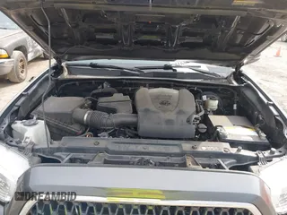 2018 Toyota Tacoma SR with VIN 3TMCZ5AN0JM150540, listed as a IAAI auction lot 41683174 with 78,553 mi miles and . Bid and sale history available at DreamBid. Image 10.