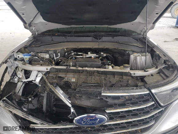 2022 Ford Explorer XLT with VIN 1FMSK7DH8NGA12810, listed as a Copart auction lot 44055015 with NaN miles and Salvage Title. Bid and sale history available at carsss.com. Image 13.