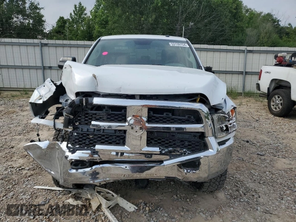 2017 Ram 2500 Tradesman z VIN 3C6UR5HJ6HG568513, wystawiony jako Copart lot #53139154 z przebiegiem 124 674 mil mil oraz Szkoda całkowita • Salvage title. Historia ofert i sprzedaży dostępna na DreamBid. Obrazek 5.
