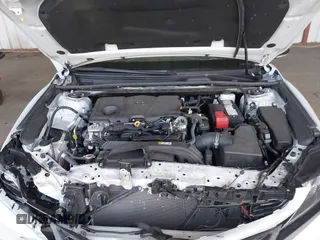 2022 Toyota Camry SE z VIN 4T1G11AK5NU019057, wystawiony jako IAAI lot #42009182 z przebiegiem 48 250 mil mil oraz . Historia ofert i sprzedaży dostępna na DreamBid. Obrazek 10.