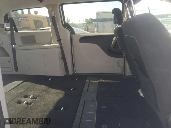 2014 Dodge Grand Caravan American Value with VIN 2C4RDGBG7ER428210, listed as a Copart auction lot 55180395 with 162,270 mi miles and Clean Title. Bid and sale history available at DreamBid. Image 11.