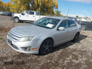2011 Ford Fusion SEL with VIN 3FAHP0CG5BR335674, listed as a IAAI auction lot 40636468 with 141,869 mi miles. Bid and sale history available at carsss.com. Image 2.