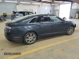2014 Lincoln MKZ with VIN 3LN6L2G99ER819447, listed as a Copart auction lot 49896365 with 226,301 mi miles and Salvage Title. Bid and sale history available at DreamBid. Image 3.