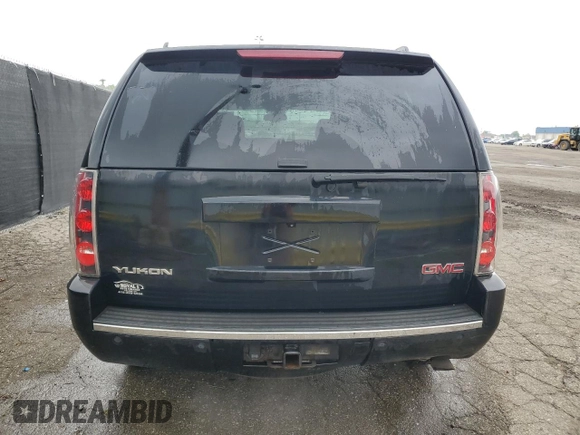 2007 GMC Yukon Denali с VIN 1GKFK63827J311947, выставлен на аукционе Copart как лот 64693185 с пробегом 222 017 миль миль и Чистый • Clean title. История ставок и продаж доступна на DreamBid. Изображение 6.