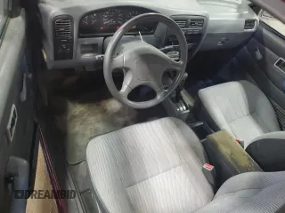 1994 Nissan Frontier XE z VIN 1N6SD16S6RC403596, wystawiony jako Copart lot #61856285 z przebiegiem 152 767 mil mil oraz Czysty tytuł • Clean title. Historia ofert i sprzedaży dostępna na DreamBid. Obrazek 8.