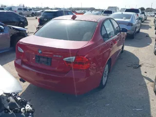 2008 BMW 3 Series 328i with VIN WBAVC53598A246811, listed as a IAAI auction lot 41602611 with 1 mi miles. Bid and sale history available at carsss.com. Image 4.