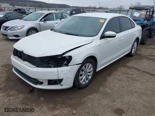 2014 Volkswagen Passat Wolfsburg Ed with VIN 1VWAS7A30EC119833, listed as a IAAI auction lot 41429589 with 181,630 mi miles. Bid and sale history available at carsss.com. Image 2.