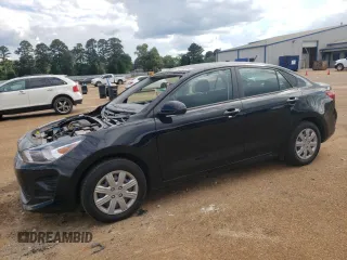 2023 Kia Rio S z VIN 3KPA24AD9PE612819, wystawiony jako Copart lot #56636255 z przebiegiem 6 338 mil mil oraz Szkoda całkowita • Salvage title. Historia ofert i sprzedaży dostępna na DreamBid. Obrazek 1.