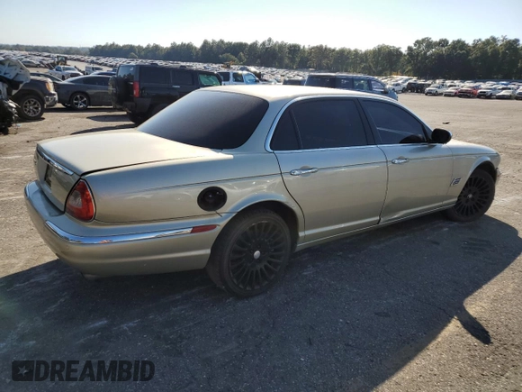 2006 Jaguar XJ Vanden Plas with VIN SAJWA82B46SH01369, listed as a Copart auction lot 77997054 with 0 mi miles and Clean Title. Bid and sale history available at carsss.com. Image 3.