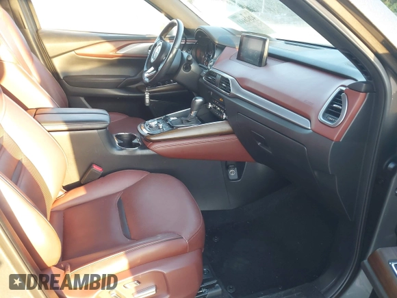 2019 Mazda CX-9 Signature with VIN JM3TCBEY5K0331147, listed as a IAAI auction lot 42026101 with 64,499 mi miles and . Bid and sale history available at DreamBid. Image 5.