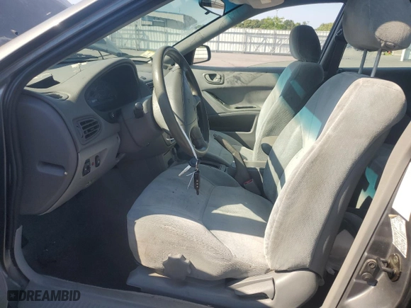 2002 Mitsubishi Galant ES with VIN 4A3AA46G82E137610, listed as a Copart auction lot 62915814 with 208476 miles and Clean Title. Bid and sale history available at carsss.com. Image 7.