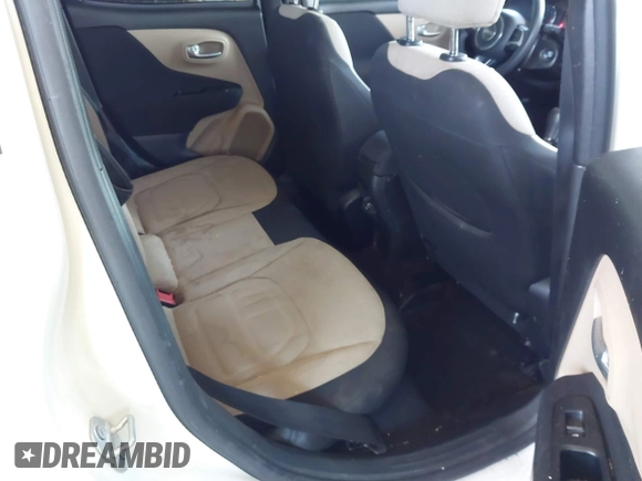 2020 Jeep Renegade Latitude with VIN ZACNJABB7LPL10827, listed as a IAAI auction lot 42606672 with 149,110 mi miles and . Bid and sale history available at DreamBid. Image 8.