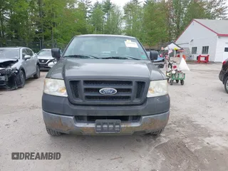 2005 Ford F-150 XL z VIN 1FTRF12265NB74269, wystawiony jako IAAI lot #42267542 z przebiegiem 180 386 mil mil oraz . Historia ofert i sprzedaży dostępna na DreamBid. Obrazek 13.