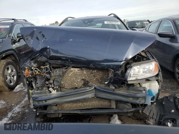 2014 Volvo XC70 3.2L with VIN YV4940BZ0E1184541, listed as a Copart auction lot 43802325 with 183,347 mi miles and Salvage Title. Bid and sale history available at DreamBid. Image 5.