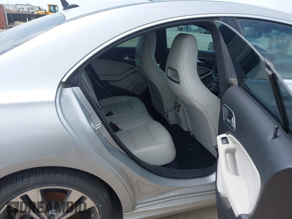 2015 Mercedes-Benz CLA 250 with VIN WDDSJ4EB2FN243141, listed as a IAAI auction lot 41891606 with 59,713 mi miles and . Bid and sale history available at DreamBid. Image 8.
