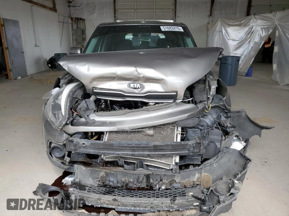 2019 Kia Soul z VIN KNDJN2A26K7668932, wystawiony jako Copart lot #51683415 z przebiegiem 130 650 mil mil oraz Szkoda całkowita • Salvage title. Historia ofert i sprzedaży dostępna na DreamBid. Obrazek 5.