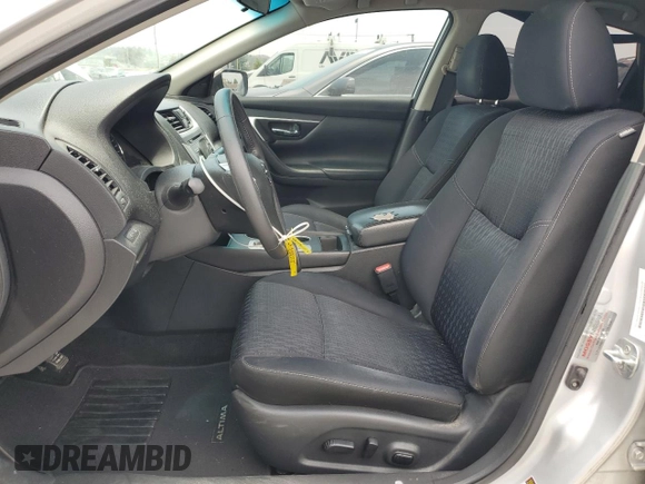 2017 Nissan Altima SR z VIN 1N4AL3AP1HC126621, wystawiony jako Copart lot #58258535 z przebiegiem 79 249 mil mil oraz Szkoda całkowita • Salvage title. Historia ofert i sprzedaży dostępna na DreamBid. Obrazek 7.