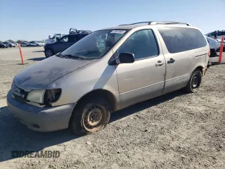 2001 Toyota Sienna LE with VIN 4T3ZF13C41U400383, listed as a Copart auction lot 47057865 with 271,432 mi miles and Salvage Title. Bid and sale history available at carsss.com. Image 1.