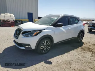 2020 Nissan Kicks SR z VIN 3N1CP5DV3LL564375, wystawiony jako Copart lot #47416135 z przebiegiem 74 964 mil mil oraz Szkoda całkowita • Salvage title. Historia ofert i sprzedaży dostępna na DreamBid. Obrazek 1.