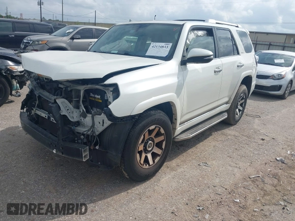 2014 Toyota 4Runner SR5 with VIN JTEZU5JR7E5080554, listed as a IAAI auction lot 42134833 with 170,077 mi miles and . Bid and sale history available at DreamBid. Image 18.