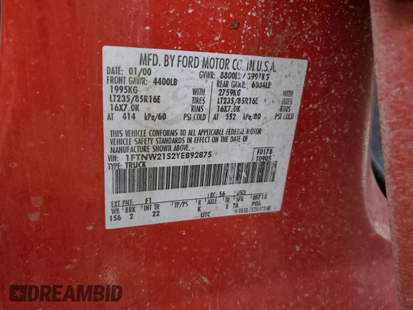 2000 Ford F-250 XL z VIN 1FTNW21S2YEB92875, wystawiony jako Copart lot #86083414 z przebiegiem 96 634 mil mil oraz Czysty tytuł • Clean title. Historia ofert i sprzedaży dostępna na DreamBid. Obrazek 14.