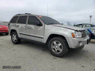 2007 Jeep Grand Cherokee Laredo with VIN 1J8GS48K77C595243, listed as a Copart auction lot 48493455 with 76,934 mi miles and Salvage Title. Bid and sale history available at carsss.com. Image 4.