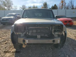 2006 Jeep Commander with VIN 1J8HH48K66C248620, listed as a Copart auction lot 51569855 with 254,667 mi miles and Salvage title. Bid and sale history available at DreamBid. Image 5.