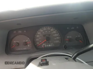 2002 Mercury Grand Marquis LS Premium with VIN 2MEFM75W62X642522, listed as a Copart auction lot 47744225 with 118,318 mi miles and Salvage Title. Bid and sale history available at DreamBid. Image 9.