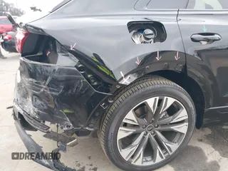 2024 Audi Q8 Premium with VIN WA1AVBF13RD001693, listed as a IAAI auction lot 41461914 with 1,751 mi miles and . Bid and sale history available at DreamBid. Image 6.