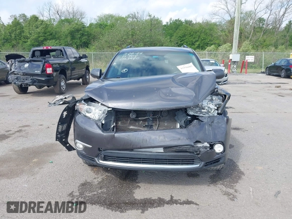 2011 Toyota Highlander Limited with VIN 5TDYK3EH8BS043420, listed as a IAAI auction lot 41936665 with 205,590 mi miles and . Bid and sale history available at DreamBid. Image 12.