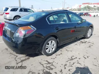 2012 Nissan Altima 2.5 S with VIN 1N4AL2AP4CN533534, listed as a IAAI auction lot 41890287 with 97,097 mi miles. Bid and sale history available at carsss.com. Image 4.