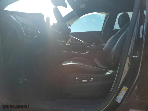 2023 Cadillac XT4 FWD Sport with VIN 1GYFZER42PF102436, listed as a Copart auction lot 84529474 with 33,679 mi miles and Salvage Title. Bid and sale history available at carsss.com. Image 7.