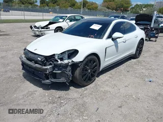 2018 Porsche Panamera 4S с VIN WP0AB2A76JL131763, выставлен на аукционе IAAI как лот 42038086 с пробегом 68 121 миль миль и . История ставок и продаж доступна на DreamBid. Изображение 18.
