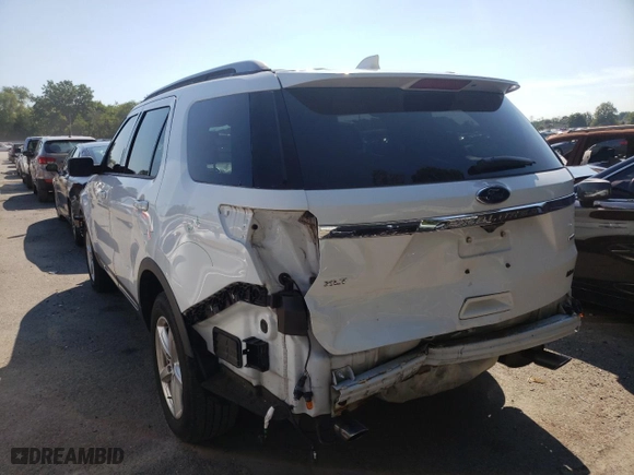 2017 Ford Explorer XLT with VIN 1FM5K8DH4HGC08394, listed as a Copart auction lot 66408264 with 66,125 mi miles and Salvage Title. Bid and sale history available at carsss.com. Image 3.
