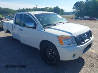 2014 Nissan Titan SE с VIN 1N6BA0EK1EN518044, выставлен на аукционе IAAI как лот 42294912 с пробегом 131 190 миль миль и . История ставок и продаж доступна на DreamBid. Изображение 1.