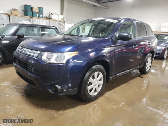 2014 Mitsubishi Outlander ES with VIN JA4AD2A34EZ008158, listed as a Copart auction lot 44355925 with 107,900 mi miles and Salvage Title. Bid and sale history available at carsss.com. Image 1.